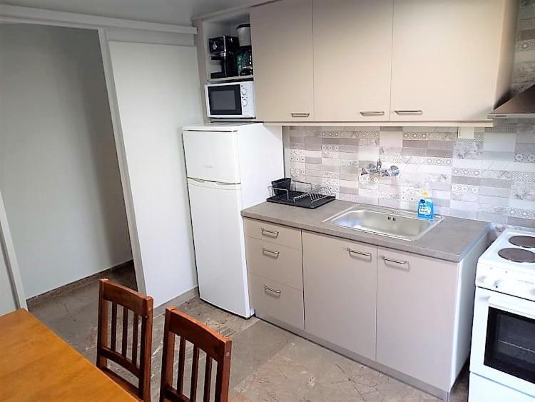 Pórto Ráfti Apartments Marina מראה חיצוני תמונה
